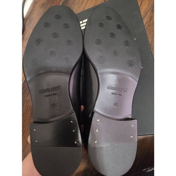 Authentic Roberto Cavalli Shoes - Picture 9 of 12